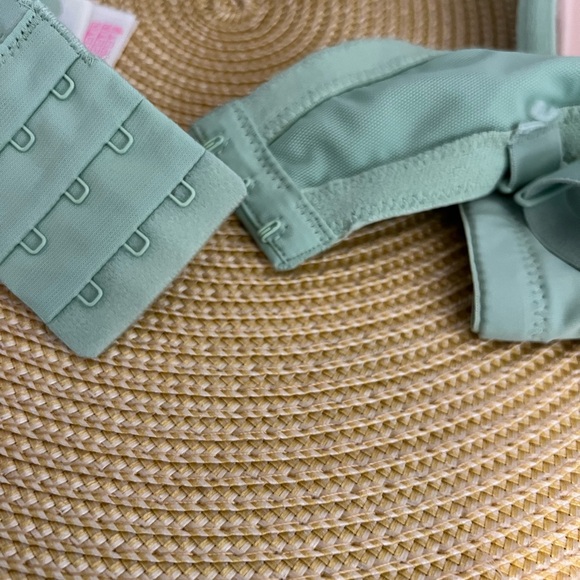 Victoria Secret PINK Lightly Lined Sea Foam Green Underwire Bra 42DDD - Picture 6 of 7